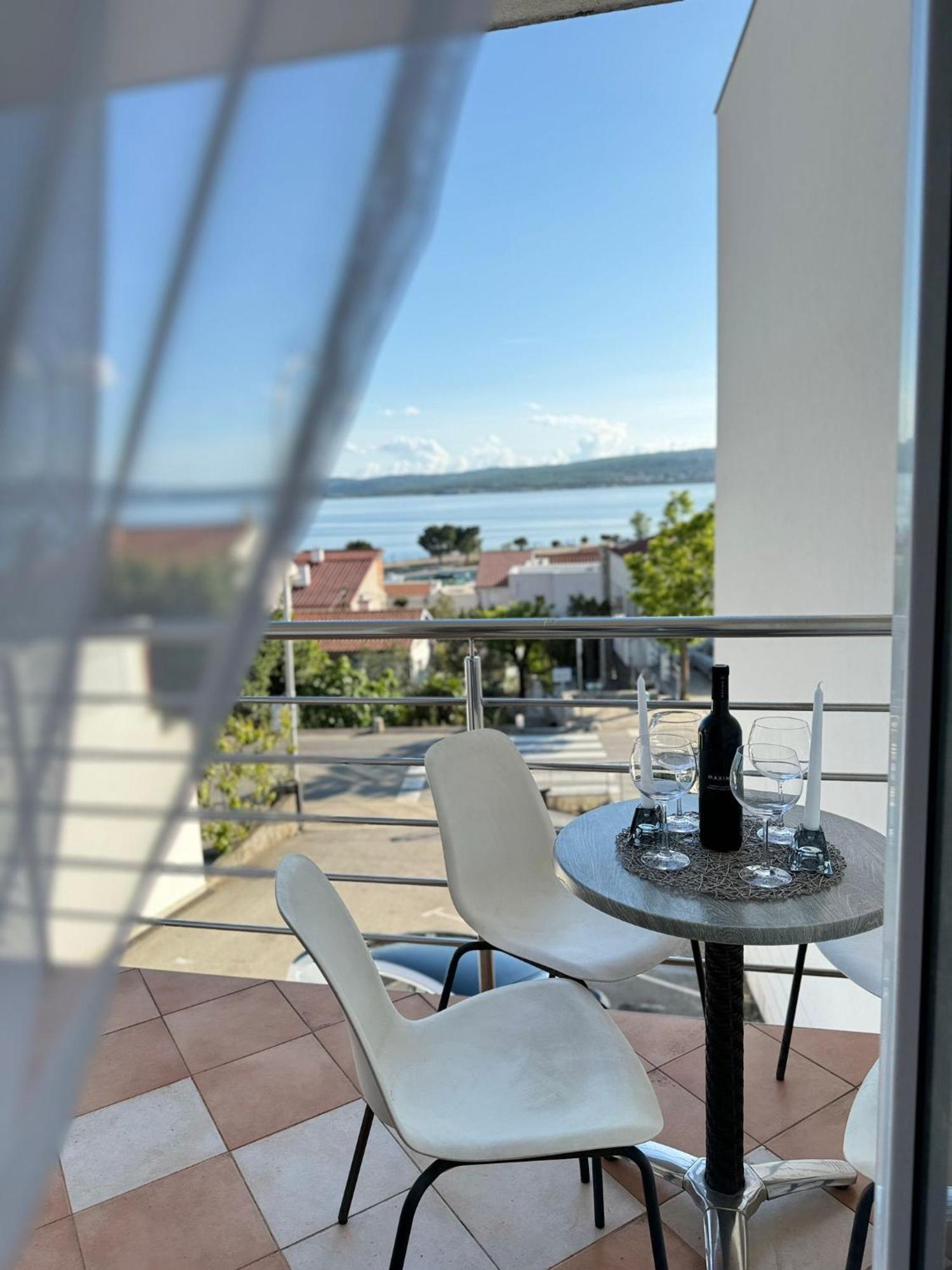 Villa Domgjoni Crikvenica Exterior photo